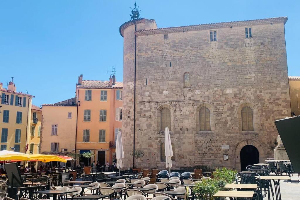 Apartment Cosy Avec Deux Velos Coeur De Hyeres